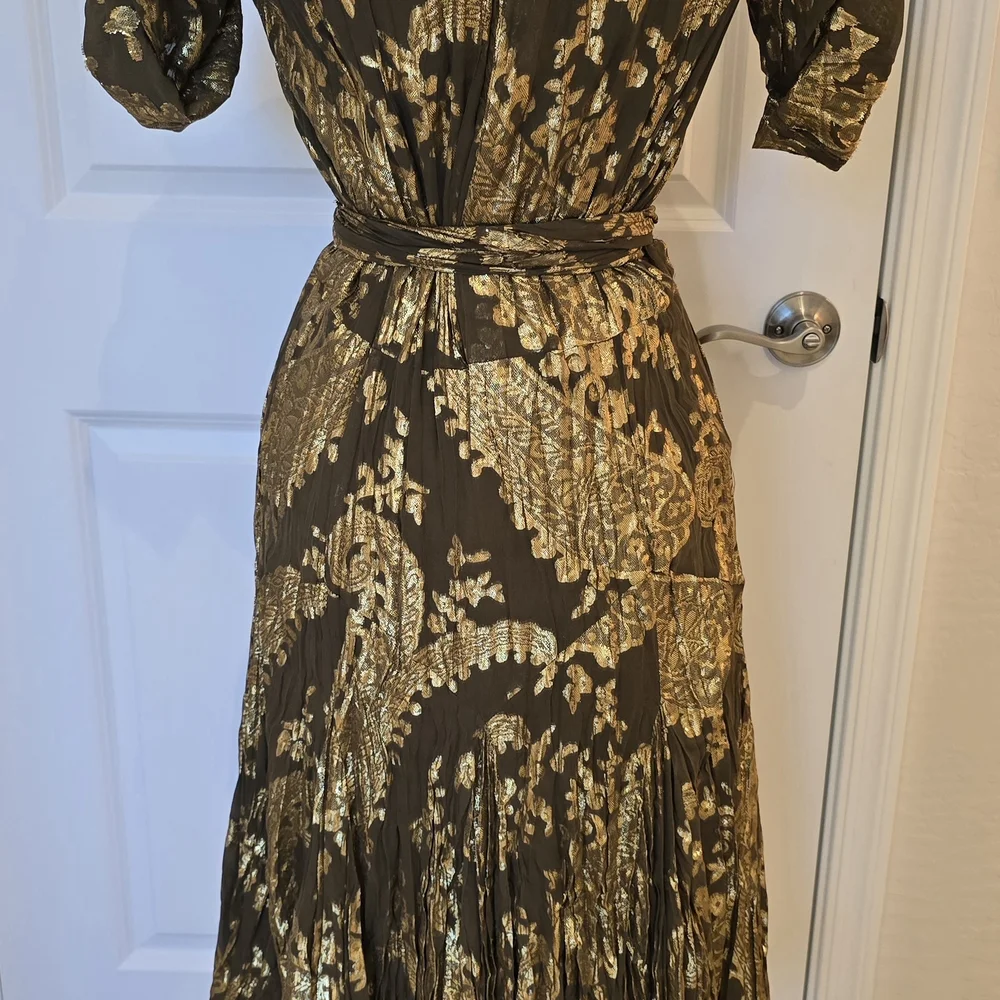 Diane Von Furstenberg Gold and Brown Midi Dress - Picture 11 of 17